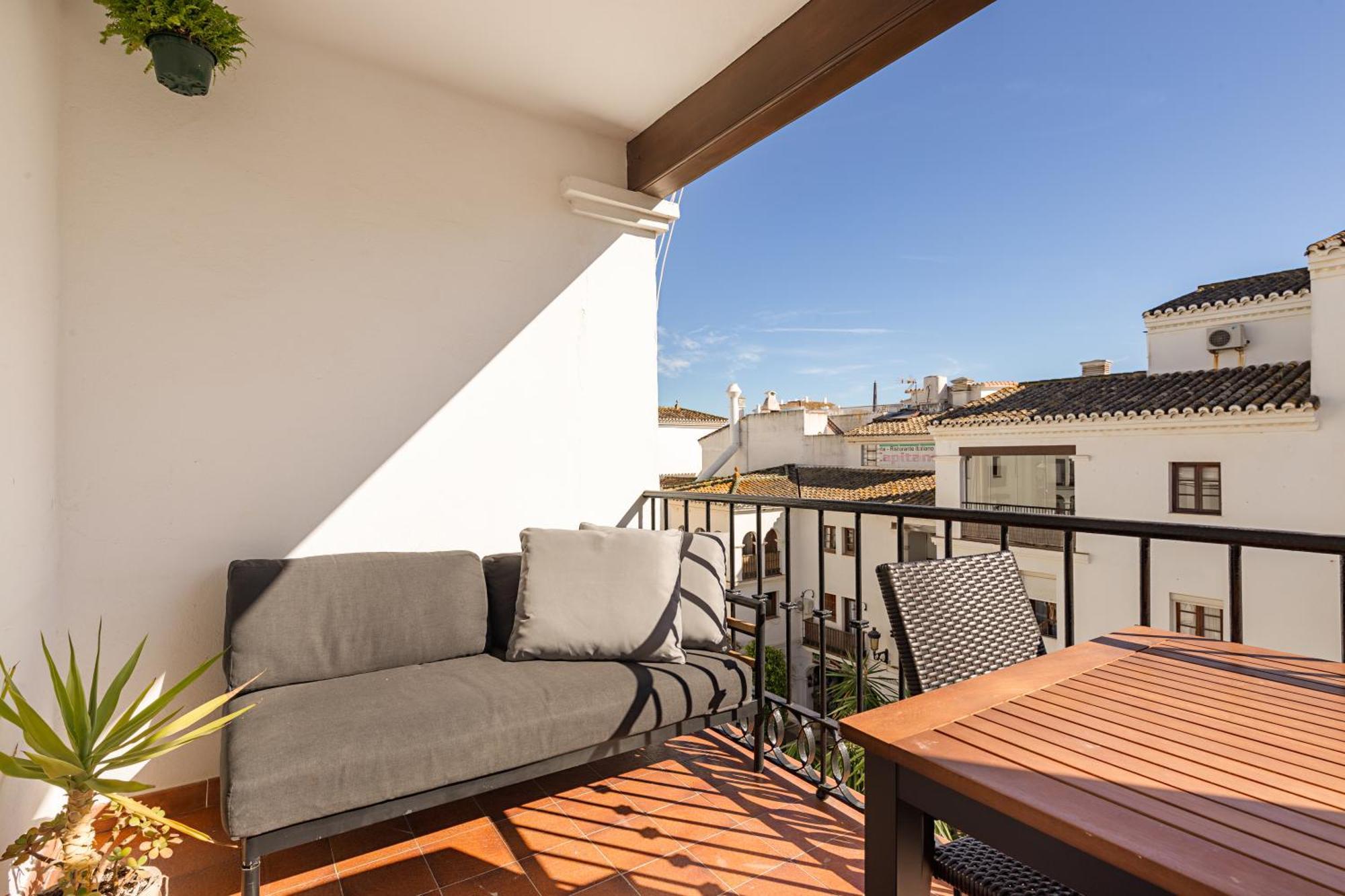Duquesa Port Studio Apartment - Bright Sunlit Terrace Manilva Exterior photo